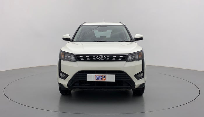 2020 Mahindra XUV300 1.2 W6 MT, Petrol, Manual, 21,466 km, Front