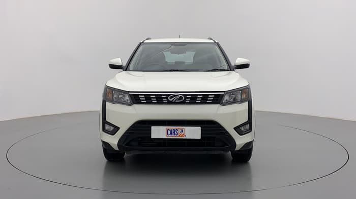 2020 Mahindra XUV300 1.2 W6 MT, Petrol, Manual, 21,466 km, Front
