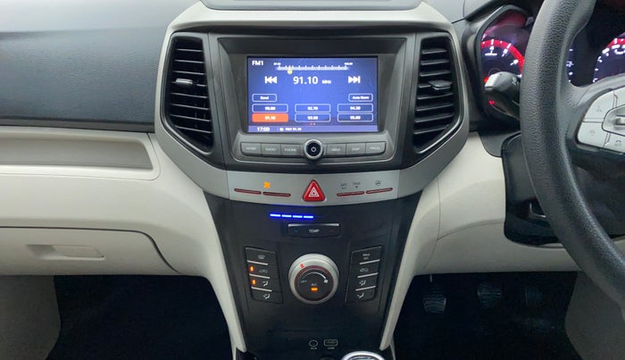 2020 Mahindra XUV300 1.2 W6 MT, Petrol, Manual, 21,466 km, Air Conditioner
