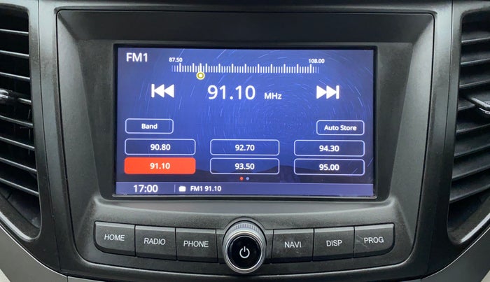 2020 Mahindra XUV300 1.2 W6 MT, Petrol, Manual, 21,466 km, Infotainment System