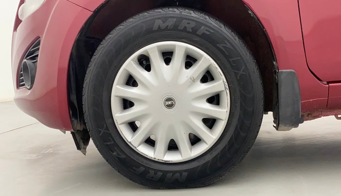 2013 Maruti Ritz VXI, Petrol, Manual, 34,971 km, Left Front Wheel