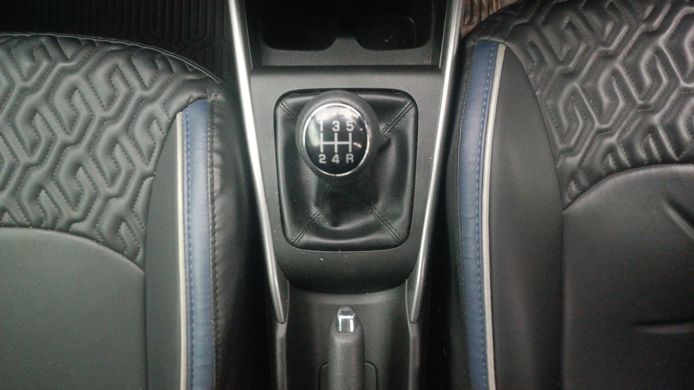 2022 Maruti Baleno ALPHA PETROL 1.2, Petrol, Manual, 14,530 km, Gear Lever