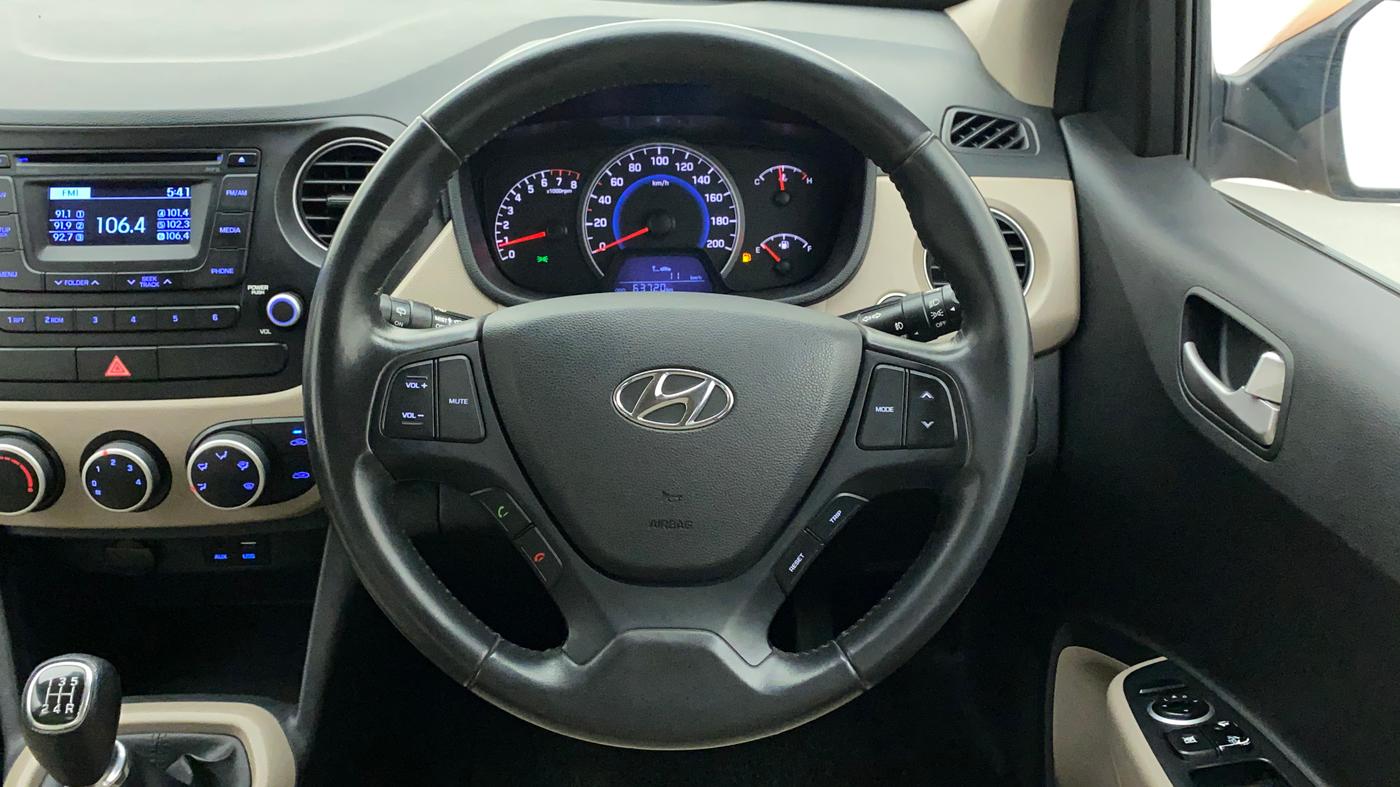 2016 Hyundai Grand i10 ASTA (O) 1.2 KAPPA VTVT, Petrol, Manual, 63,720 km, Steering Wheel Close Up