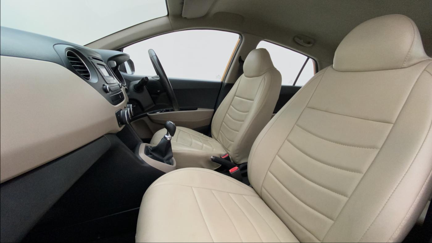 2016 Hyundai Grand i10 ASTA (O) 1.2 KAPPA VTVT, Petrol, Manual, 63,720 km, Right Side Front Door Cabin