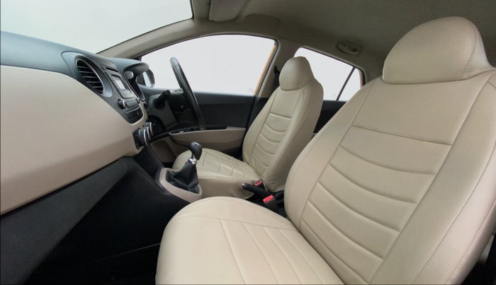 2016 Hyundai Grand i10 ASTA (O) 1.2 KAPPA VTVT, Petrol, Manual, 63,720 km, Right Side Front Door Cabin