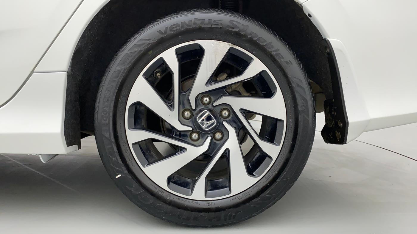 2019 Honda Civic VX DIESEL, Diesel, Manual, 81,646 km, Left Rear Wheel