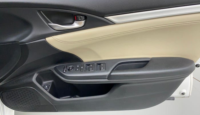 2019 Honda Civic VX DIESEL, Diesel, Manual, 81,646 km, Driver Side Door Panels Control