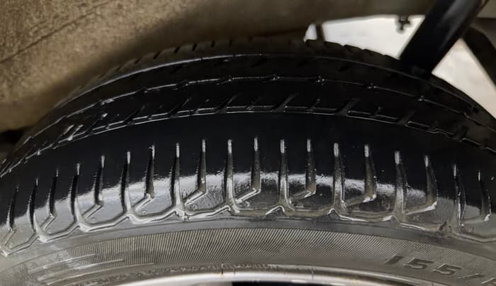 2014 Maruti Wagon R Stingray VXI, Petrol, Manual, 1,13,266 km, Left Rear Tyre Tread