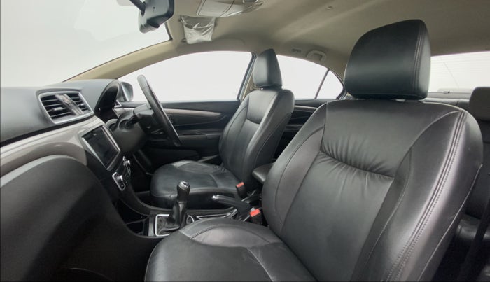 2020 Maruti Ciaz ALPHA 1.5 SHVS PETROL, Petrol, Manual, 54,797 km, Right Side Front Door Cabin