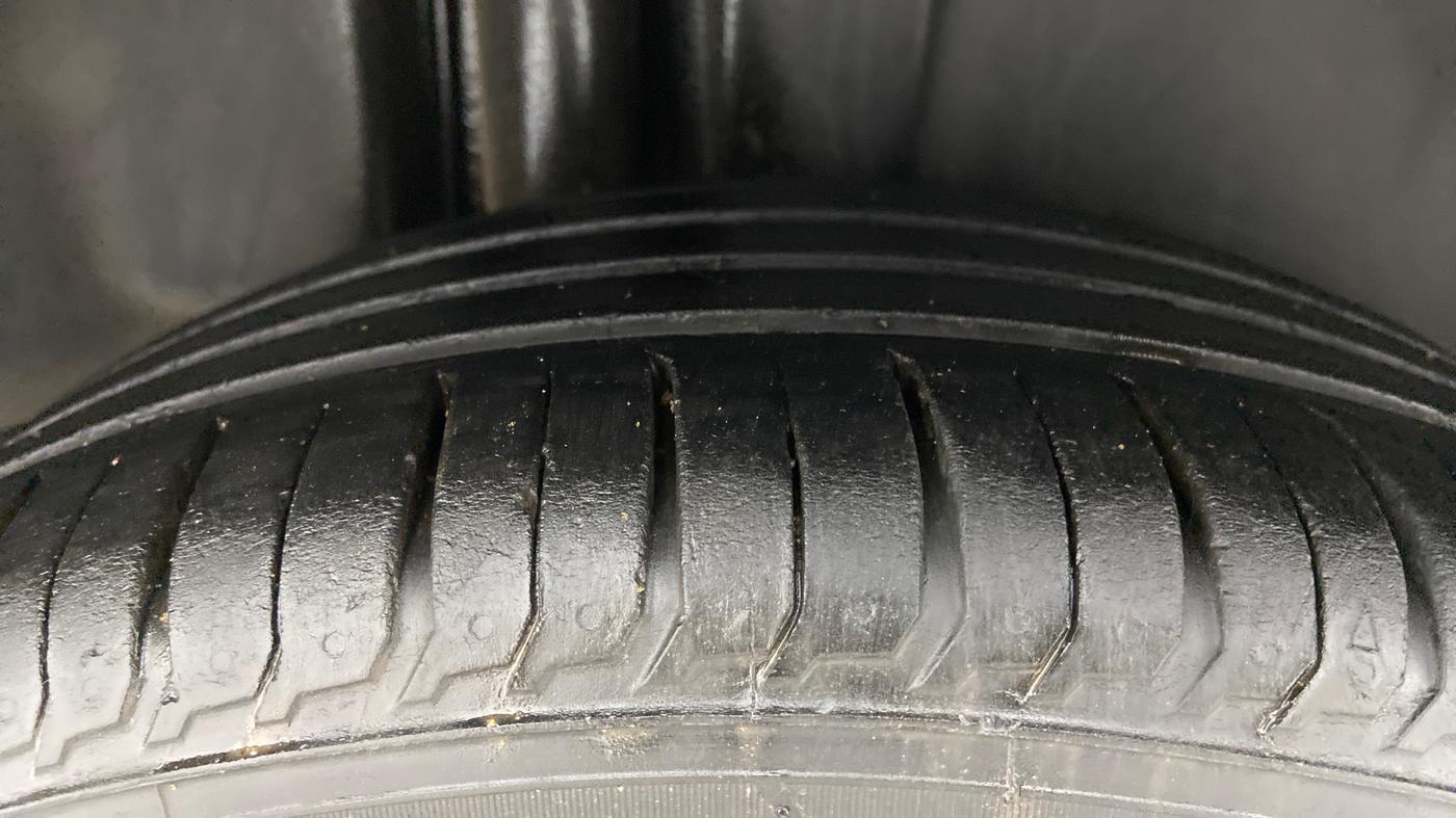 2020 Maruti Ciaz ALPHA 1.5 SHVS PETROL, Petrol, Manual, 54,797 km, Right Rear Tyre Tread