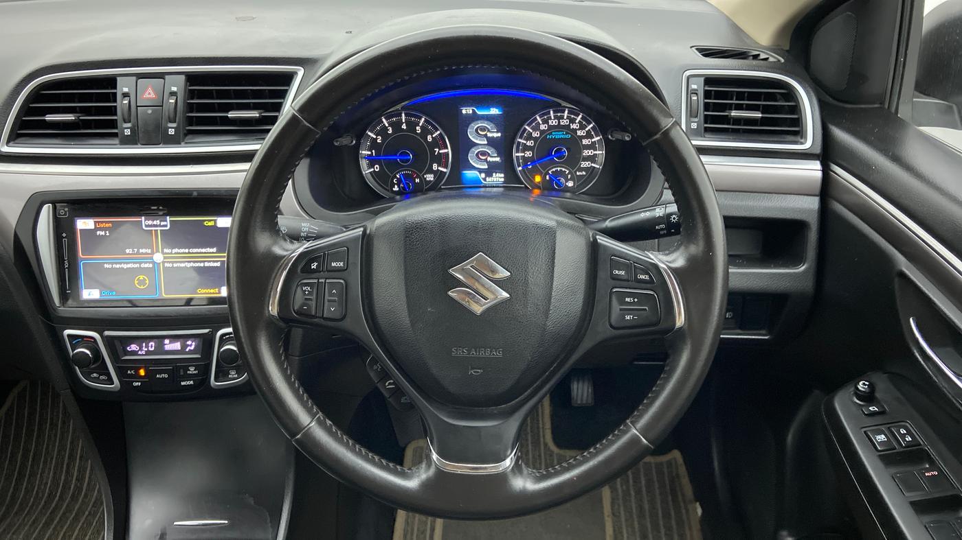 2020 Maruti Ciaz ALPHA 1.5 SHVS PETROL, Petrol, Manual, 54,797 km, Steering Wheel Close Up
