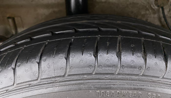 2020 Maruti Celerio VXI CNG, CNG, Manual, 49,151 km, Right Rear Tyre Tread