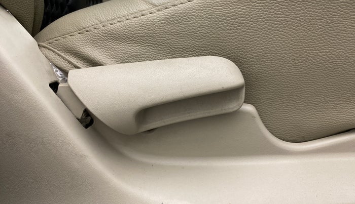 2020 Maruti Celerio VXI CNG, CNG, Manual, 49,151 km, Driver Side Adjustment Panel