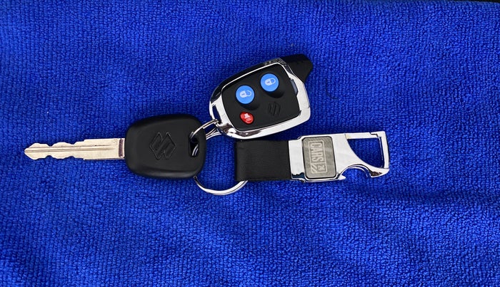 2020 Maruti Celerio VXI CNG, CNG, Manual, 49,151 km, Key Close Up