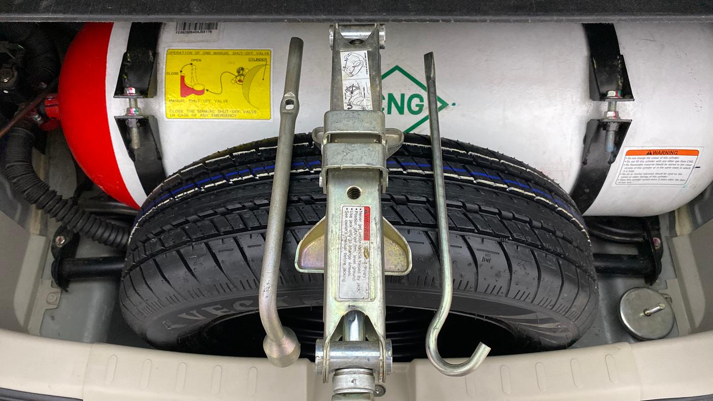 2020 Maruti Celerio VXI CNG, CNG, Manual, 49,151 km, Spare Tyre
