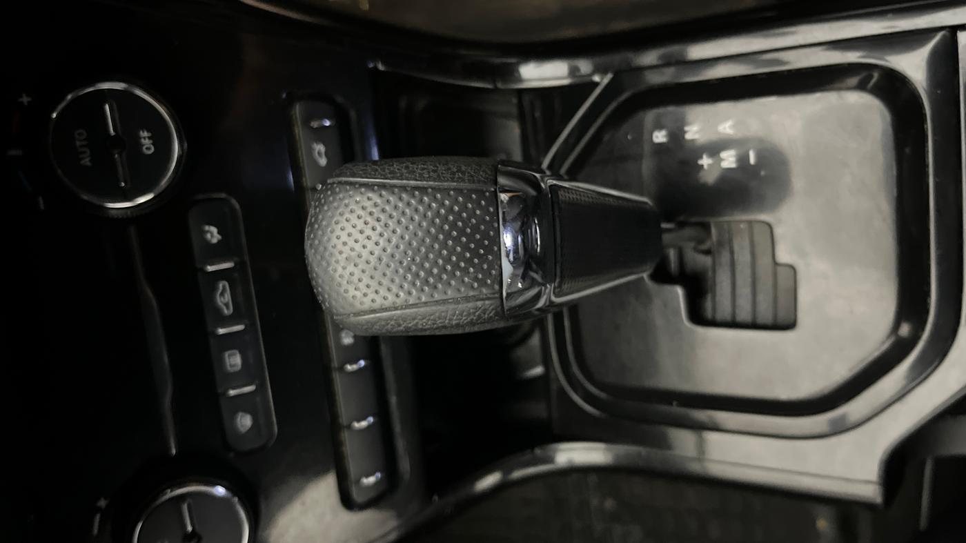 2022 Tata NEXON XZA PLUS PETROL DARK EDITION, CNG, Automatic, 67,935 km, Gear Lever