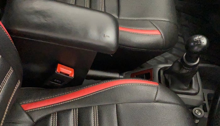2018 Maruti Alto 800 LXI, Petrol, Manual, 49,734 km, Gear Lever