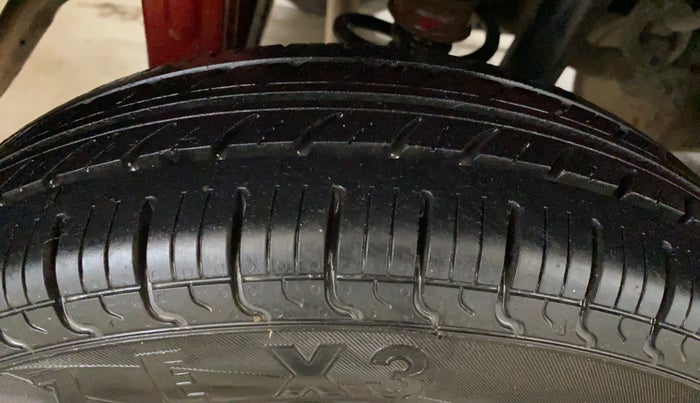 2018 Maruti Alto 800 LXI, Petrol, Manual, 49,734 km, Right Rear Tyre Tread