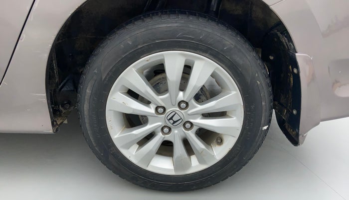 2012 Honda City 1.5L I-VTEC V AT SUNROOF, Petrol, Automatic, 1,11,965 km, Left Rear Wheel