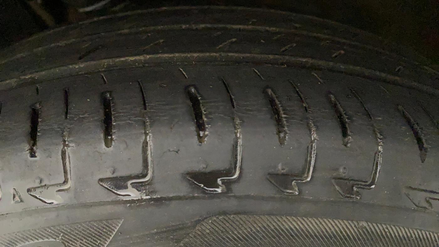 2018 Maruti IGNIS ALPHA 1.2 AMT, Petrol, Automatic, 55,158 km, Left Front Tyre Tread