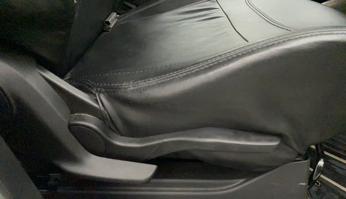 2018 Maruti IGNIS ALPHA 1.2 AMT, Petrol, Automatic, 55,158 km, Driver Side Adjustment Panel