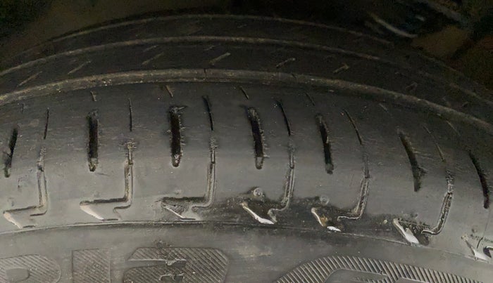 2018 Maruti IGNIS ALPHA 1.2 AMT, Petrol, Automatic, 55,158 km, Right Rear Tyre Tread