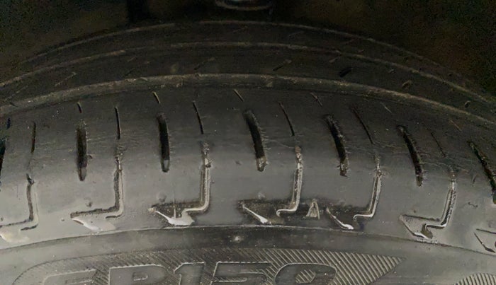2018 Maruti IGNIS ALPHA 1.2 AMT, Petrol, Automatic, 55,158 km, Right Front Tyre Tread