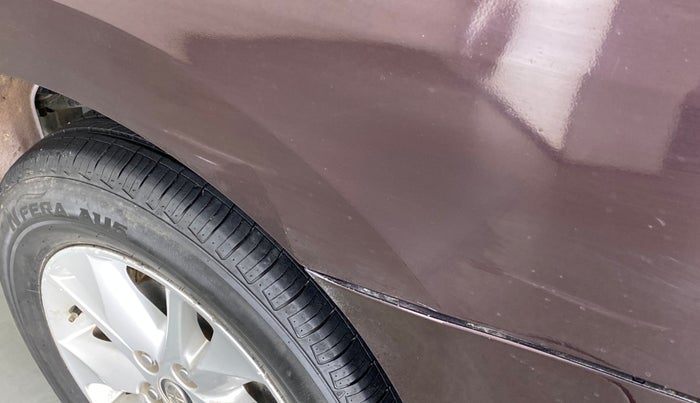 2016 Toyota Innova Crysta 2.4 VX 7 STR, Diesel, Manual, 72,147 km, Left quarter panel - Minor scratches