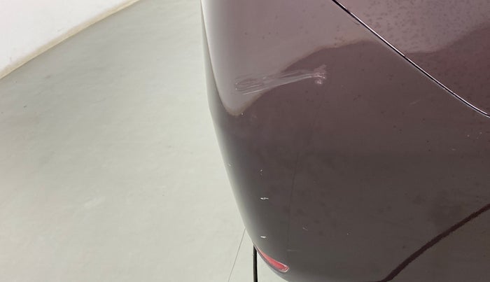 2016 Toyota Innova Crysta 2.4 VX 7 STR, Diesel, Manual, 72,147 km, Rear bumper - Minor scratches
