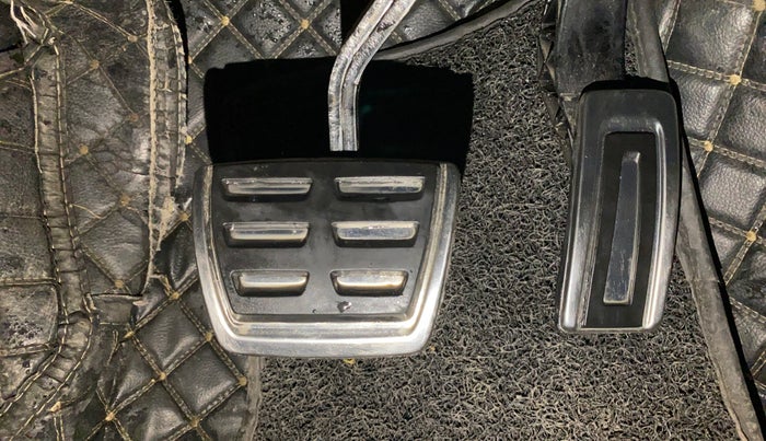 2022 Skoda SLAVIA STYLE 1.5L TSI DSG, Petrol, Automatic, 87,010 km, Pedals