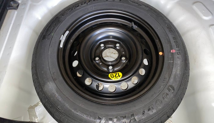 2022 KIA SONET HTK 1.2, Petrol, Manual, 98,946 km, Spare Tyre