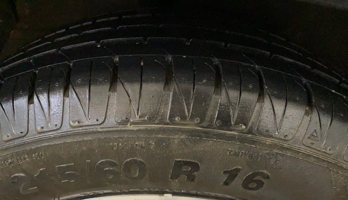 2022 KIA SONET HTK 1.2, Petrol, Manual, 98,946 km, Right Rear Tyre Tread