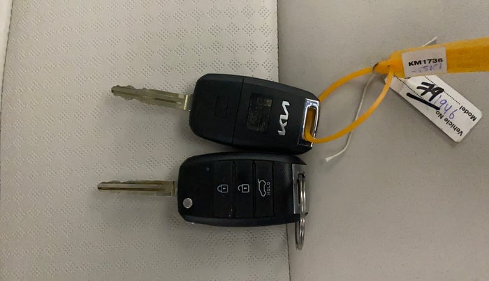 2022 KIA SONET HTK 1.2, Petrol, Manual, 98,946 km, Key Close Up