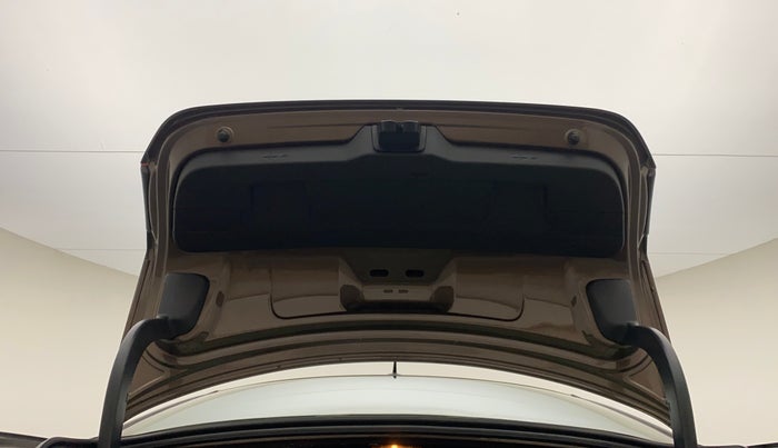 2014 Volkswagen Jetta HIGHLINE TDI AT, Diesel, Automatic, 93,358 km, Boot Door Open