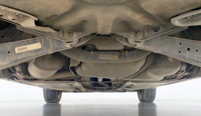 2014 Volkswagen Jetta HIGHLINE TDI AT, Diesel, Automatic, 93,358 km, Rear Underbody