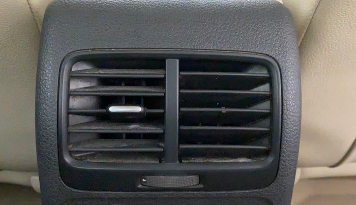 2014 Volkswagen Jetta HIGHLINE TDI AT, Diesel, Automatic, 93,358 km, Rear AC Vents