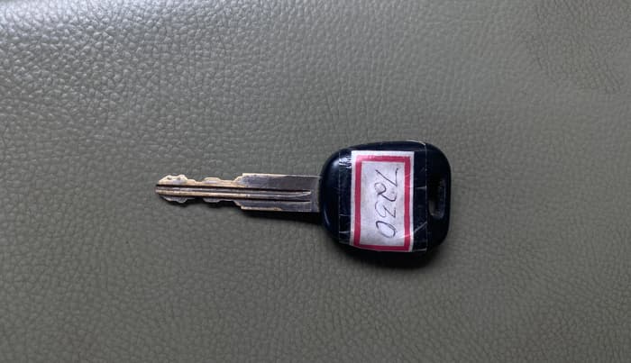 2015 Maruti Alto K10 VXI AMT, Petrol, Automatic, 45,256 km, Key Close Up