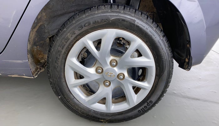 2017 Hyundai Grand i10 MAGNA 1.2 KAPPA VTVT, CNG, Manual, 35,810 km, Left Rear Wheel