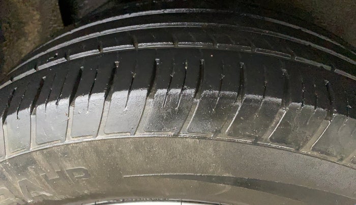 2022 Tata Harrier XTA 2.0L KRYOTEC PLUS, Diesel, Automatic, 73,326 km, Left Rear Tyre Tread