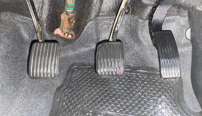 2014 Hyundai Xcent SX 1.2, Petrol, Manual, 72,288 km, Pedals