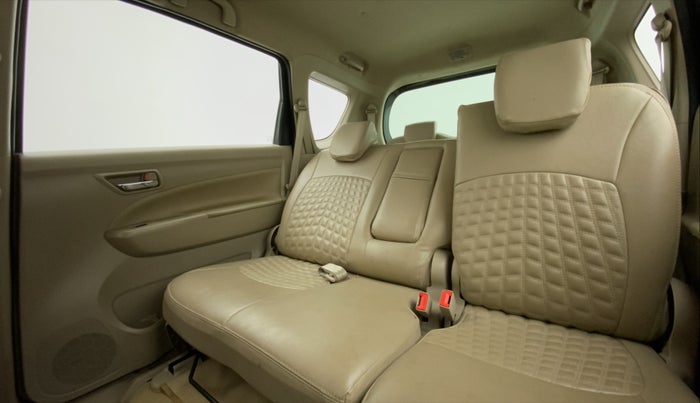 2017 Maruti Ertiga VXI, Petrol, Manual, 38,564 km, Reclining Back Row Seats