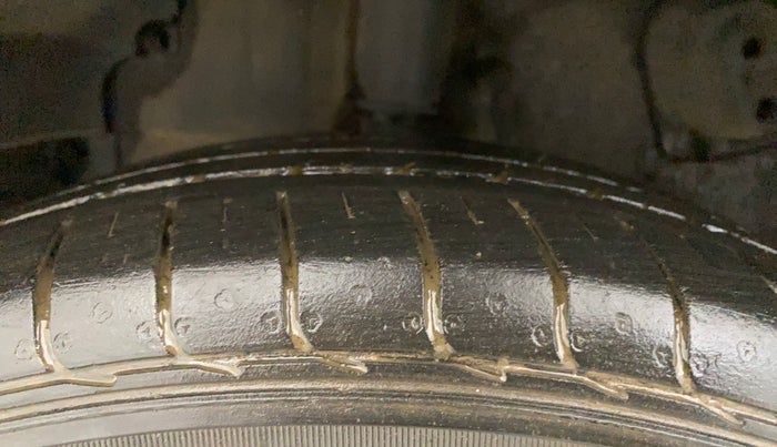 2021 Tata NEXON XM SUNROOF PETROL, Petrol, Manual, 43,865 km, Right Rear Tyre Tread