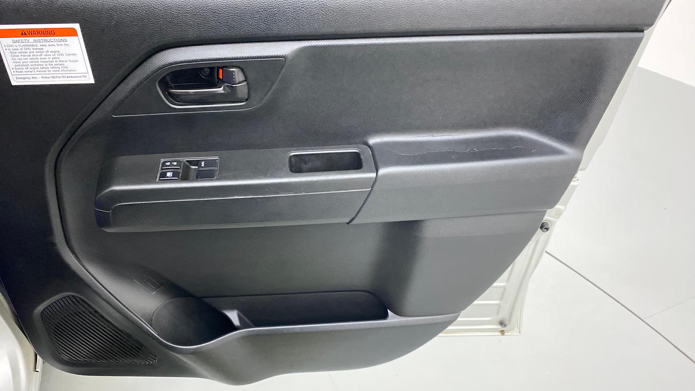 2021 Maruti New Wagon-R 1.0 Lxi (o) cng, CNG, Manual, 23,196 km, Driver Side Door Panels Control