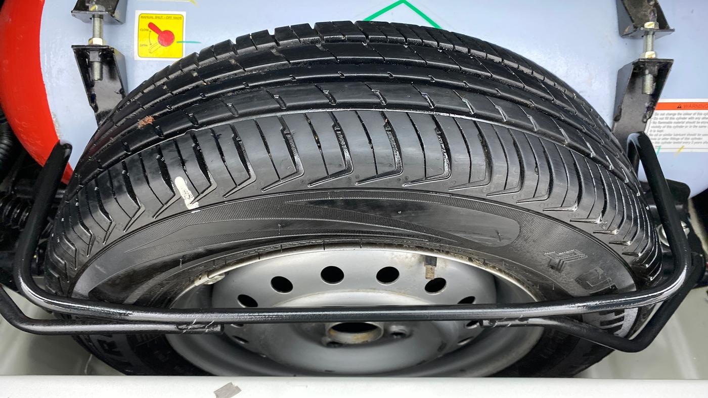 2021 Maruti New Wagon-R 1.0 Lxi (o) cng, CNG, Manual, 23,196 km, Spare Tyre
