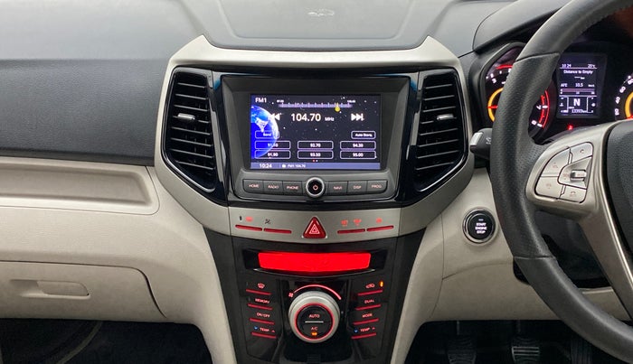 2021 Mahindra XUV300 W8 PETROL MT, Petrol, Manual, 13,426 km, Air Conditioner
