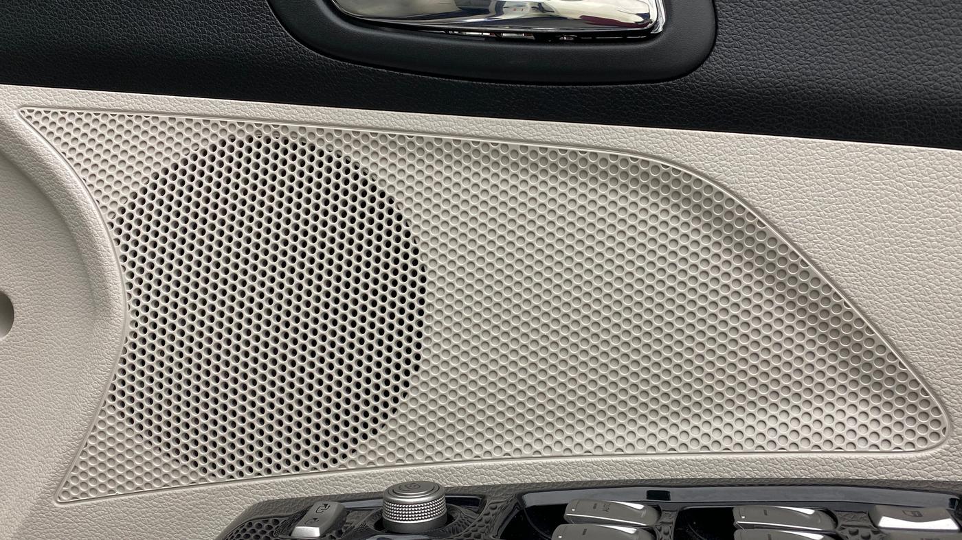 2021 Mahindra XUV300 W8 PETROL MT, Petrol, Manual, 13,426 km, Speaker