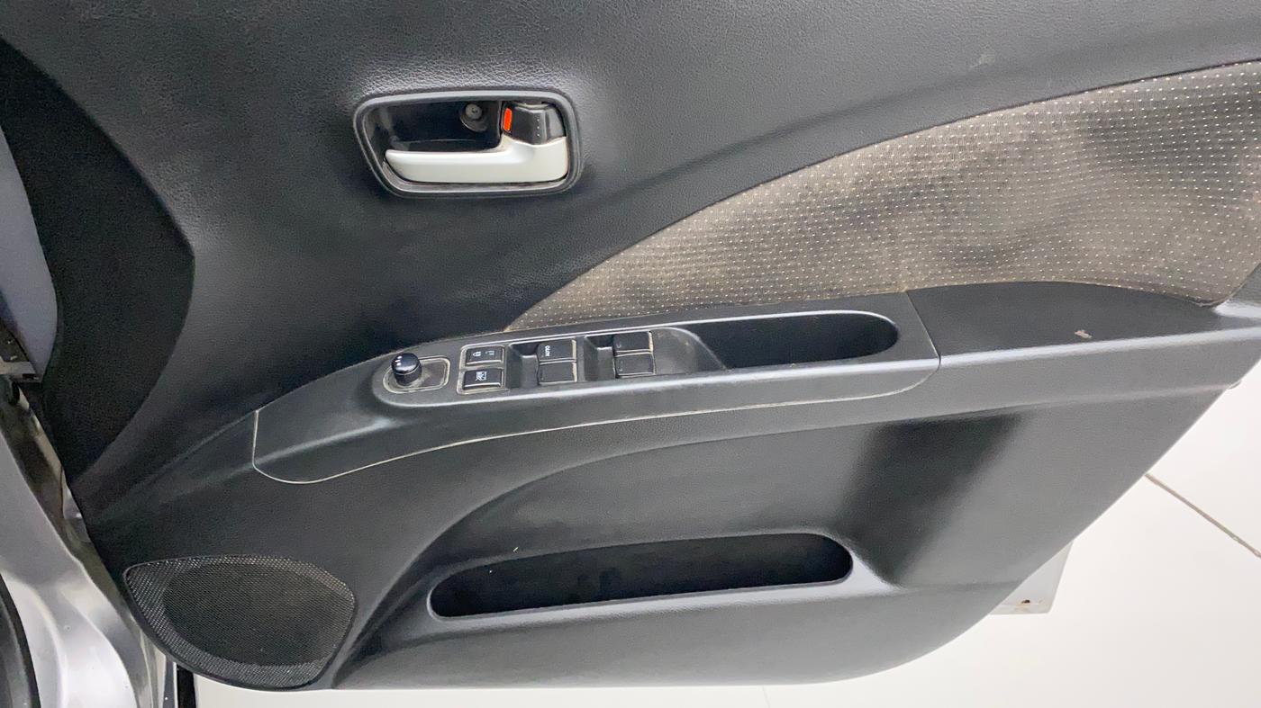 2019 Maruti Celerio X ZXI (O), CNG, Manual, 90,700 km, Driver Side Door Panels Control