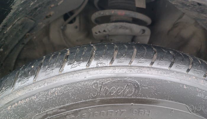 2019 KIA SELTOS GTX PLUS DCT 1.4 PETROL, Petrol, Automatic, 66,279 km, Right Front Tyre Tread