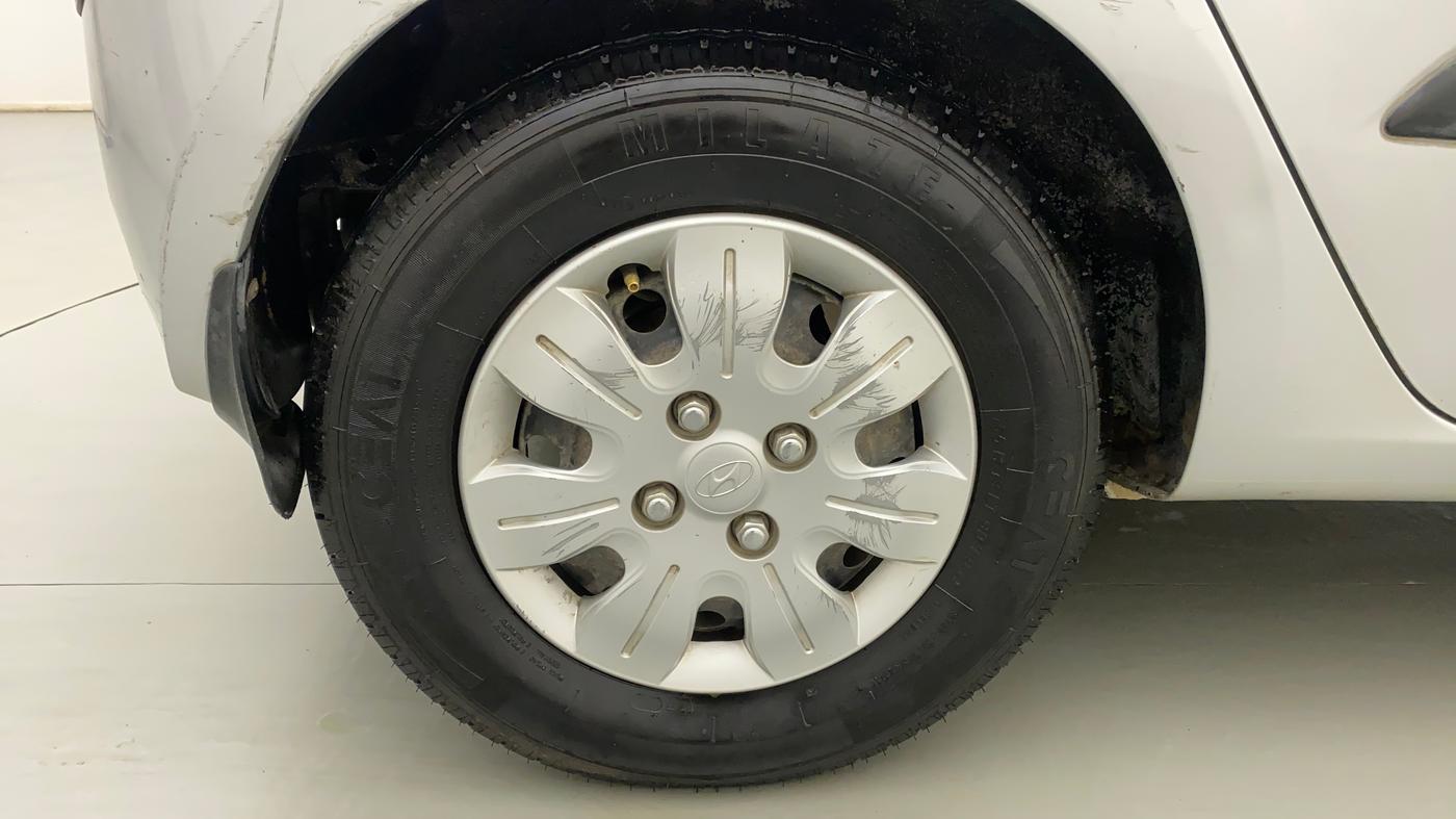 2010 Hyundai i10 MAGNA 1.2, Petrol, Manual, 23,757 km, Right Rear Wheel