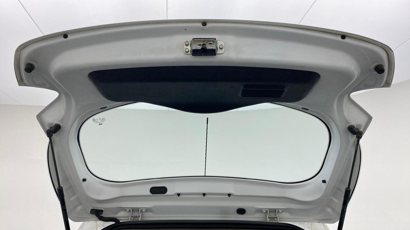 2019 Hyundai Grand i10 MAGNA 1.2 KAPPA VTVT, Petrol, Manual, 32,717 km, Boot Door Open